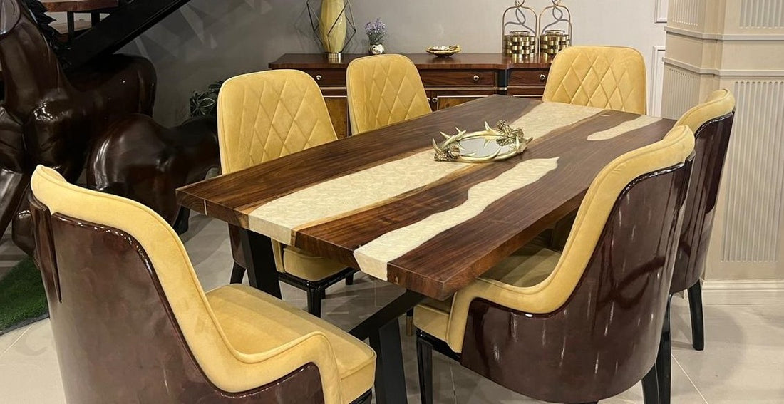 Velvara Dining Set