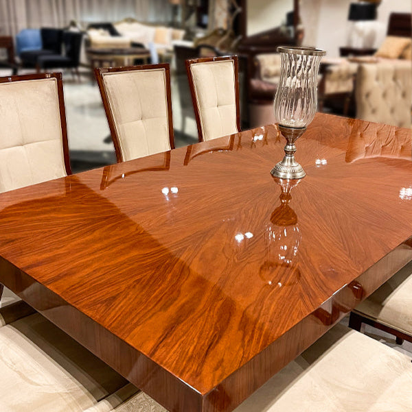 Wellington Court Dining Set