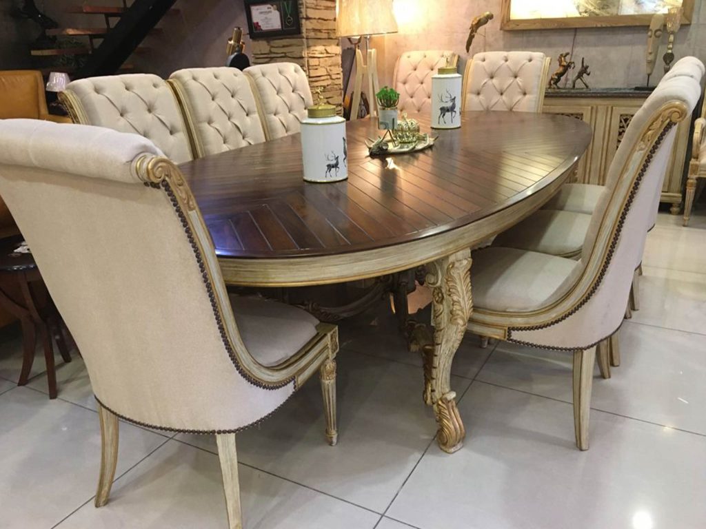 Crown Dining Set