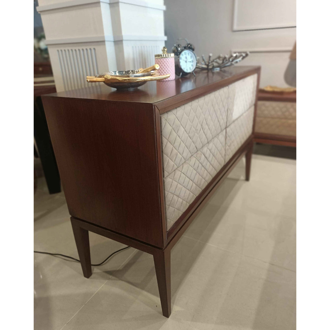Cadmori Dresser