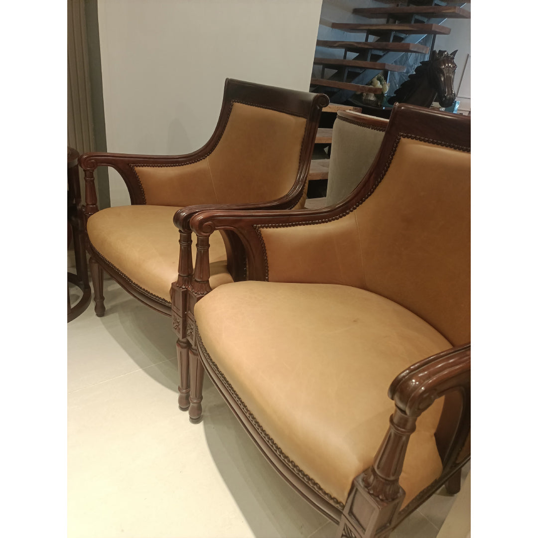 Short Arm Chair